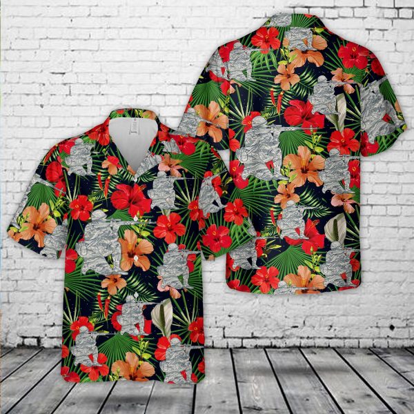 US Air Force Soldier Hawaiian Shirt for Men - Military Design & Tropical Style, Perfect for Veterans and Aviation Enthusiasts